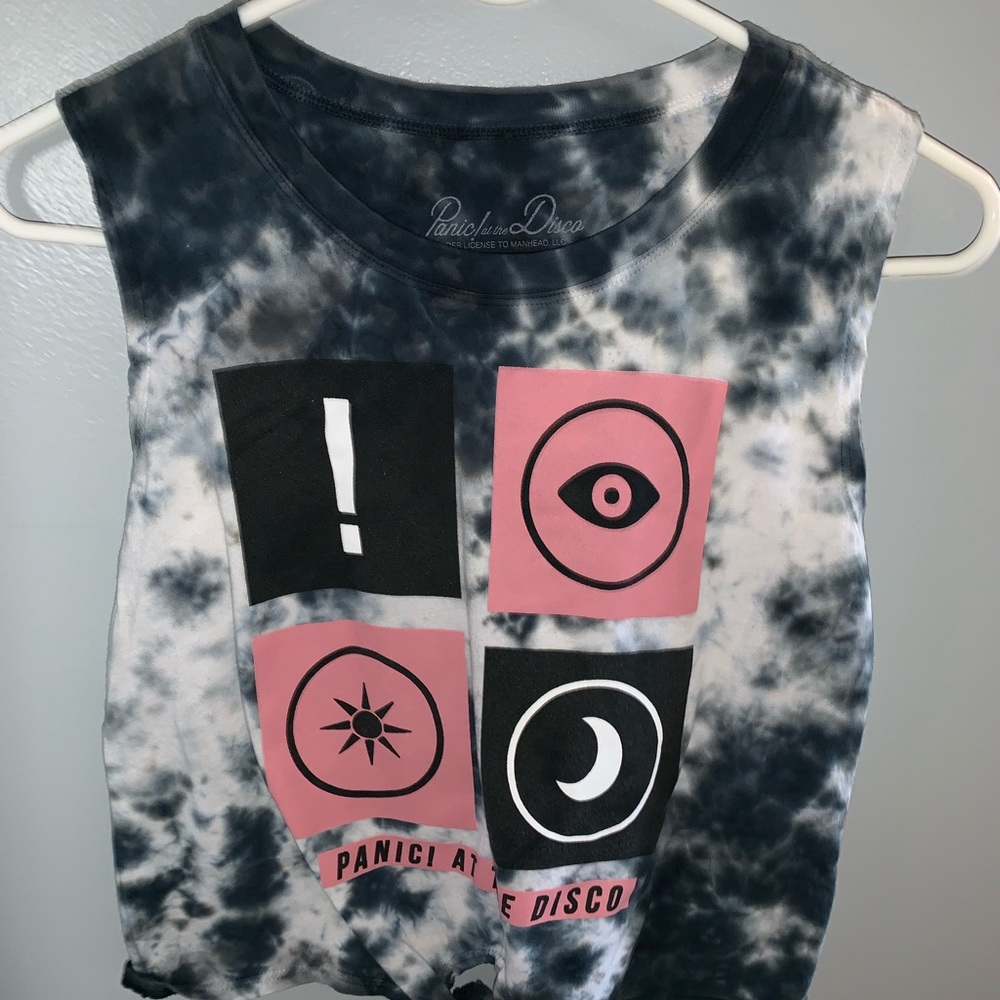 tie die t-shirt